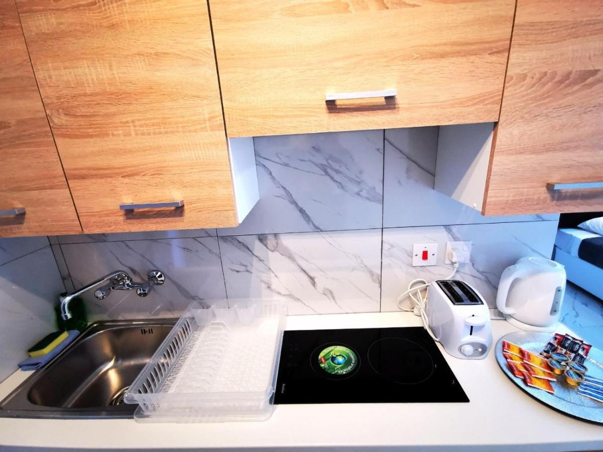 Eleana Apartments Ajia Napa Zewnętrze zdjęcie